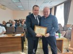 Игорь Николаев наградил коллег по депутатскому корпусу