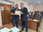 Игорь Николаев наградил коллег по депутатскому корпусу