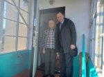 Ветеранов Великой Отечественной поздравил депутат Игорь Николаев с Новым годом